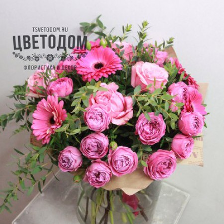 Букет из пионовидных роз